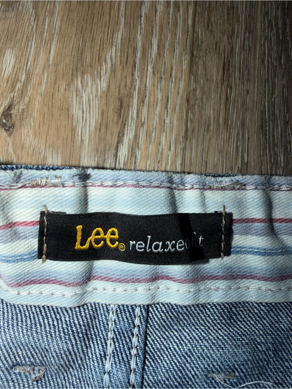 Lee Women’s High-Rise Relaxed Tapered-Leg Long Jeans - Picture 7 of 8